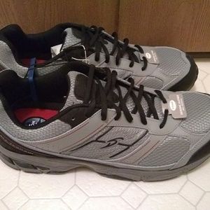 All Terrain shoes adv Dr. Scholl's Gel Cushion 13W